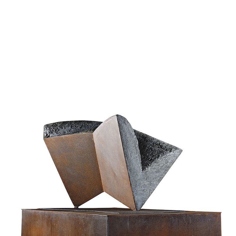 Lucio Scortegagna, 2012, cemento, acciaio, ossidi, 35x68x21 cm