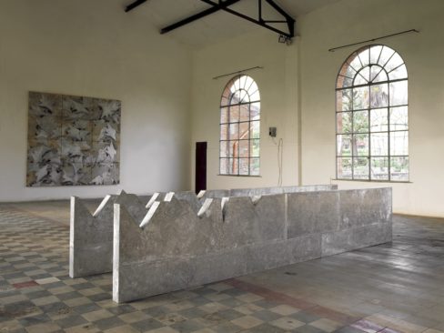 Franco Ionda, 1990, legno ed alluminio, cm 82x 450x 10,5 ciascuna 