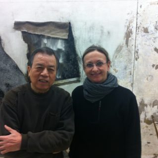 Shang Yang e Maria Yvonne Pugliese nello studio dell'artista, 2016