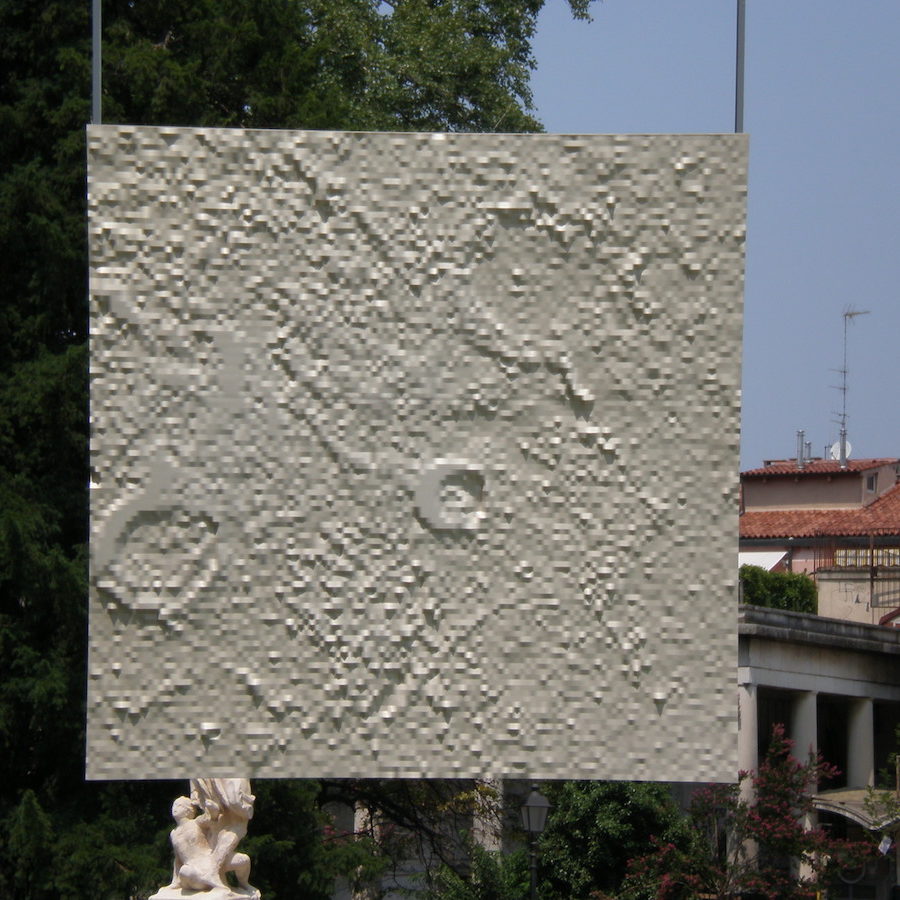 Roberto Mascella, 2009, SEZIONE LUNARE VITRUVIUS-MARALDI, 18°NORD - 33.6° EST DEL SUOLO LUNARE, Pannello in PVC, 120cm x 120cm